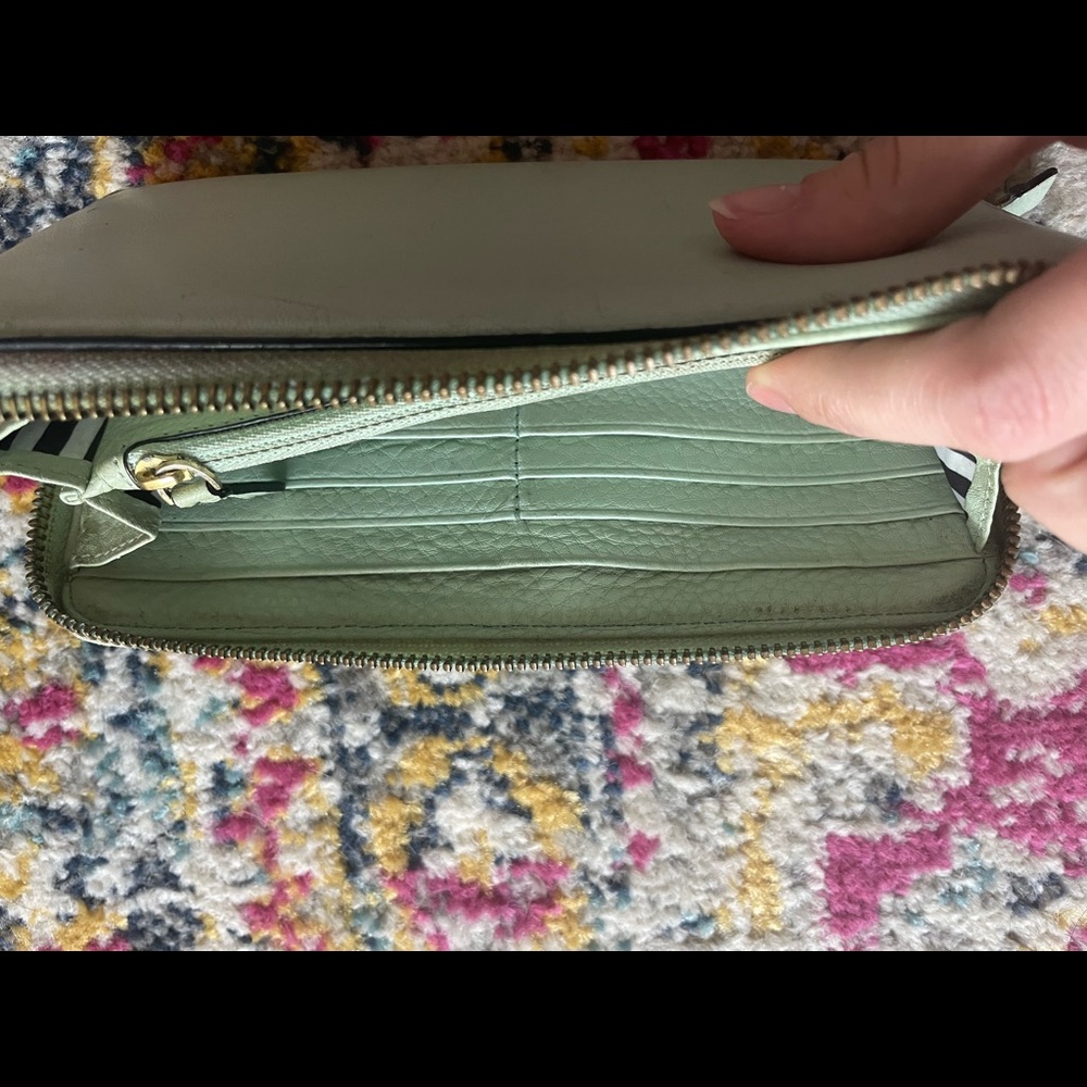Kate Spade Wallet - Picture 10 of 10